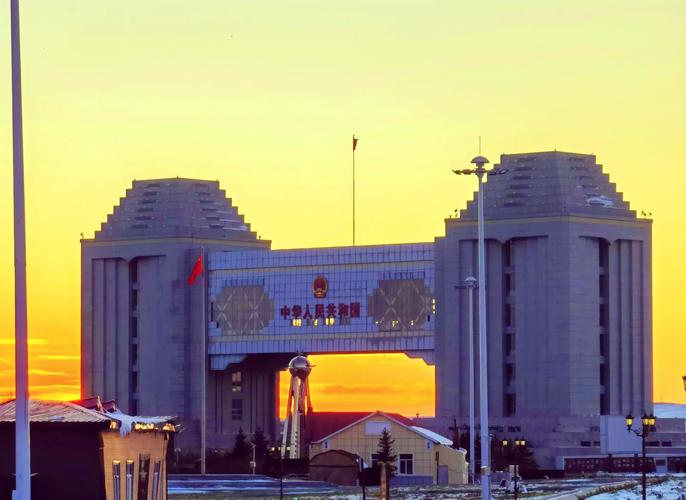 滿洲里口岸國(guó)門景區(qū)八點(diǎn)前是免費(fèi)進(jìn)嗎